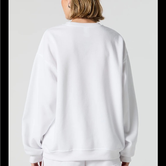 NWT sanrio and friends white sweatshirt - Picture 4 of 8